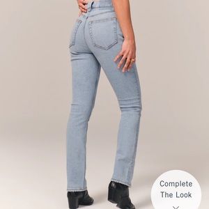 Abercrombie & Fitch Ultra High Rise 90s Slim Straight alight Wash jeans 25 Short